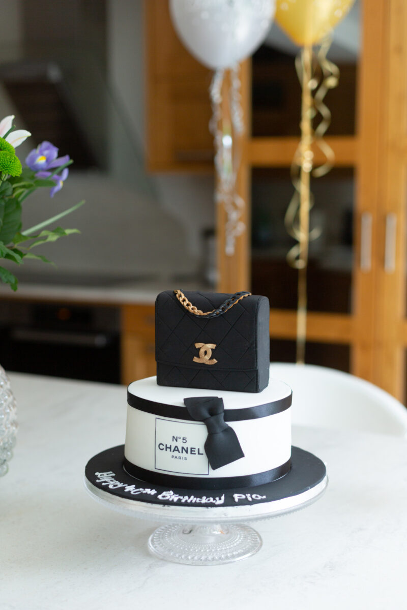 CHANEL BIRTHDAY CAKE Finnterior Designer