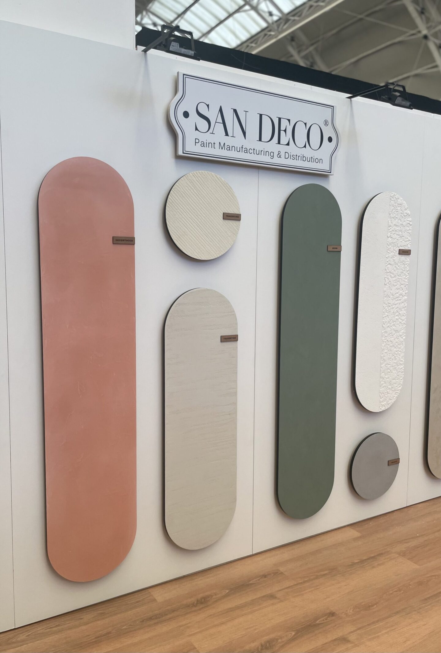 San Deco decorative paints that resemble Venetian plaster.